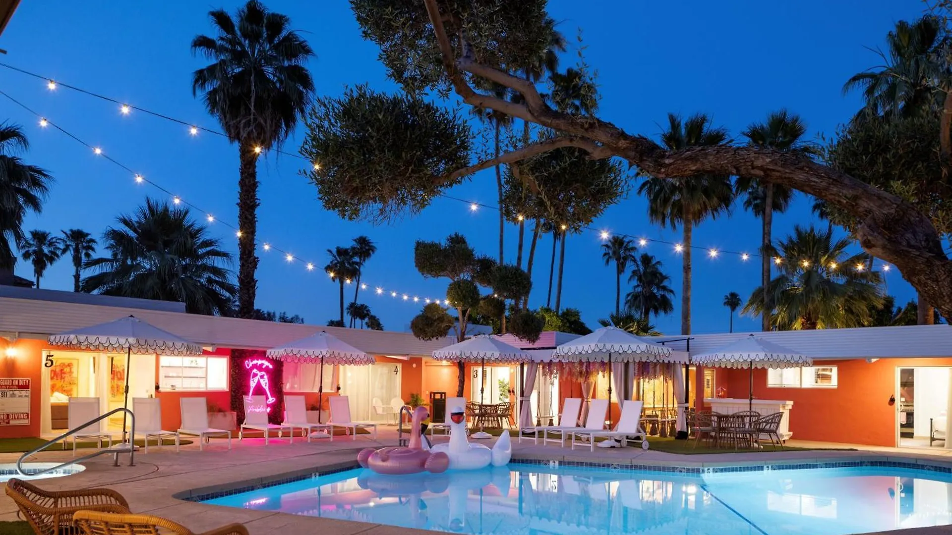 The Muse Hotel Palm Springs Semesterbostad